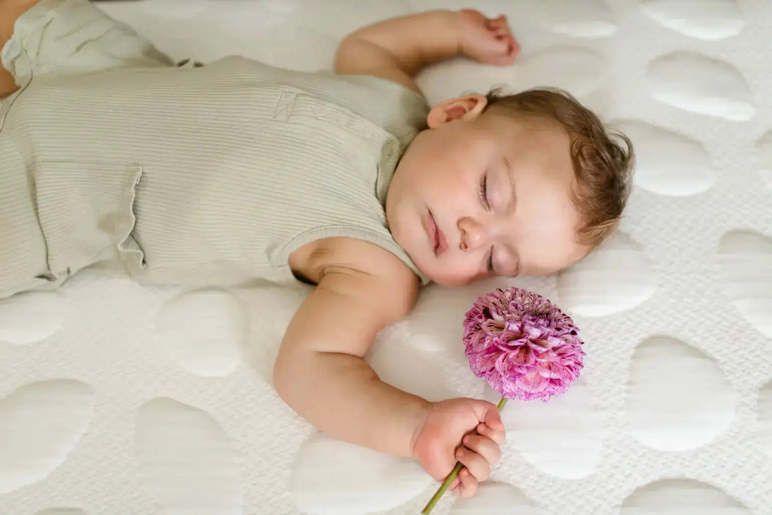 Why Breathability Matters in a Cot Mattress? - Milari Organics